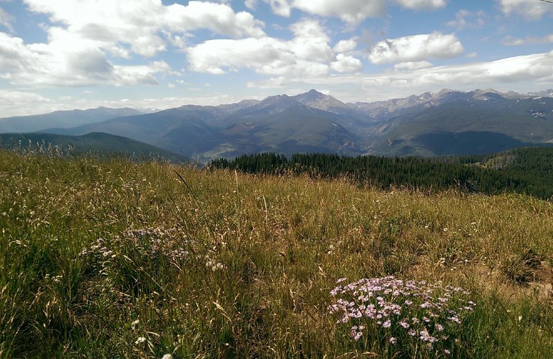 Views galore from Ptarmigan Point