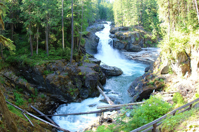 View of Silver Falls