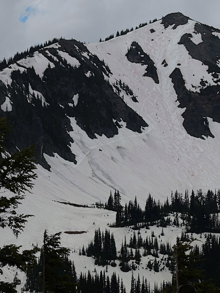 Dege Peak, north side