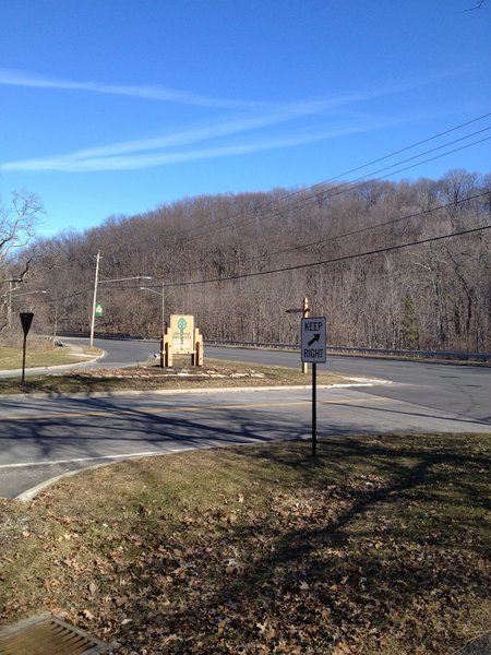 The beginning of the trail. The road seen in the picture is Highland Road. Also, this is the entrance to the Euclid Creek Metro-Park.