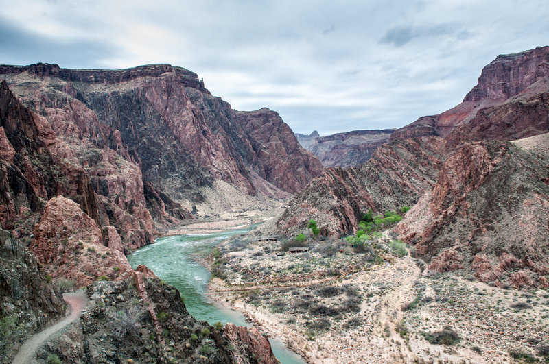 View over the Colorado River heading down South Kaibab