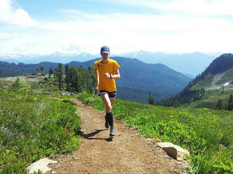 Park Butte trail before the final climb to the lookout tower.