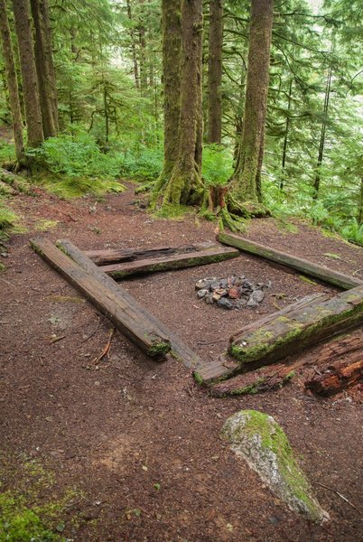 Fire pit / resting ground