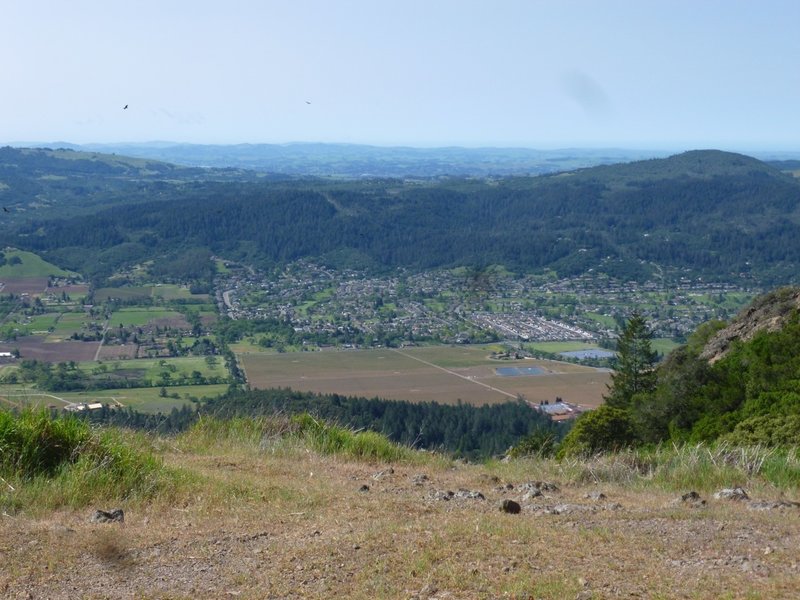 View west over Sonoma Valley towards the Pacific ocean