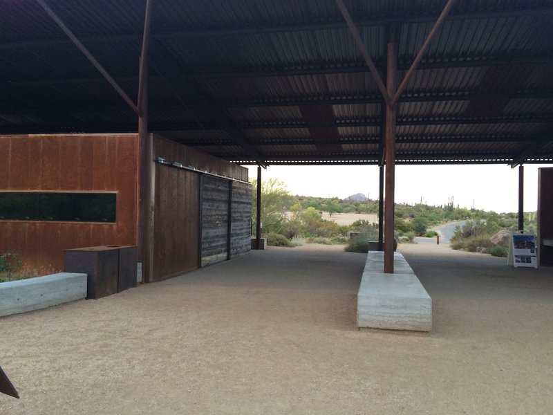 Brown's Ranch Trailhead