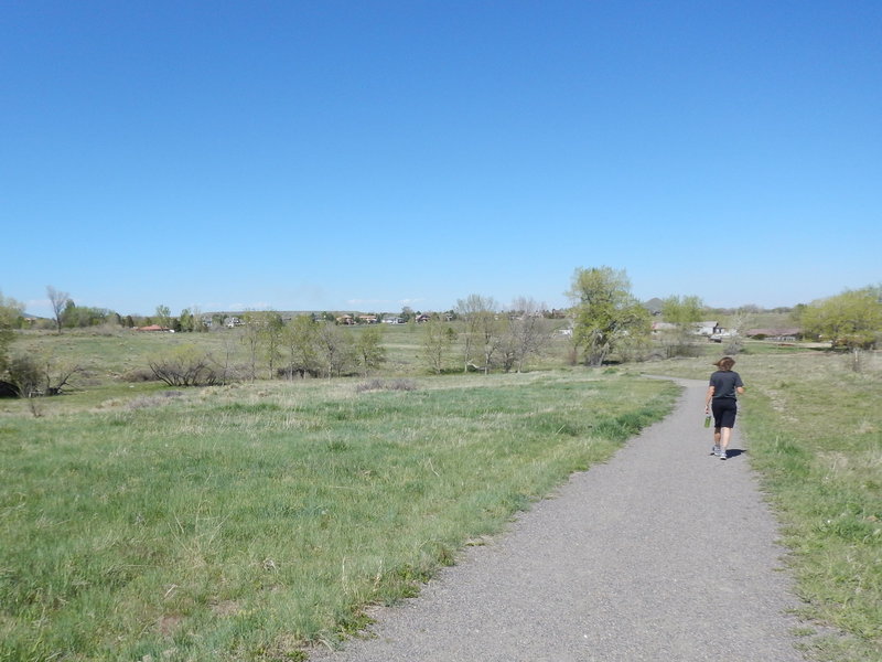 Starting out from the trailhead on the Sage Trail