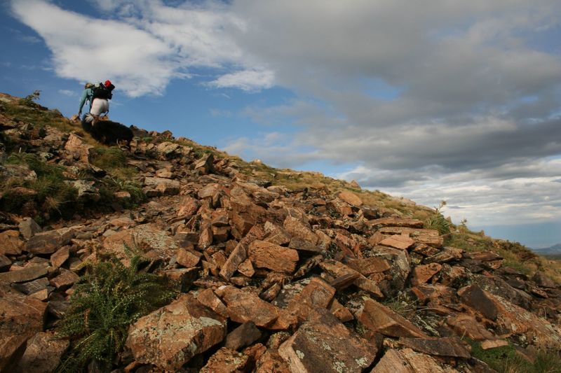 Some scrambling above Needles Eye.