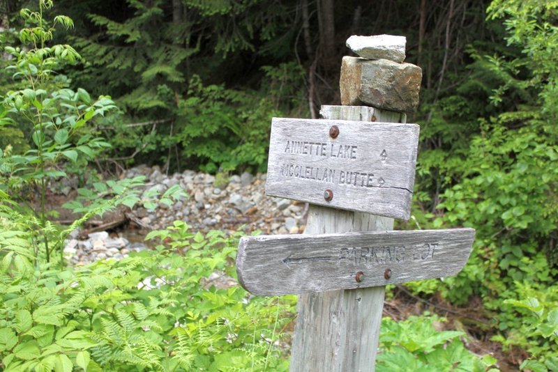 Annette Lake and McClellan Butte trail sign.