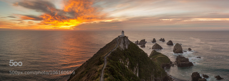 Nugget Point Lighthouse.