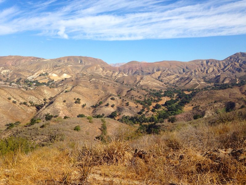 There are some pretty canyon views to the north as well.