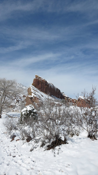 Beautiful hike during the wintertime! Don't let the cold stop you. It's quite breathtaking.