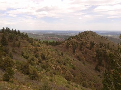 Walking along the trail. To the right is the scenic view path, Golden Eagle.