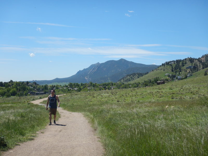 Nice Flatiron views along the foothills South Trail