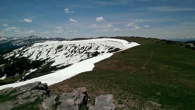 Views to the south, down the spine of Wingle Ridge