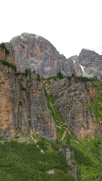 The tight switchbacks descending before the climb begins.