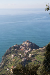 View of Corniglia near the intersection with Trail N 586
