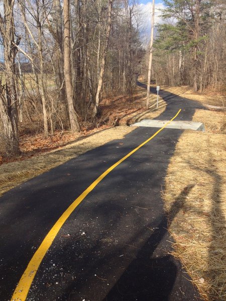 New section of Indian Fort mixed-use trail