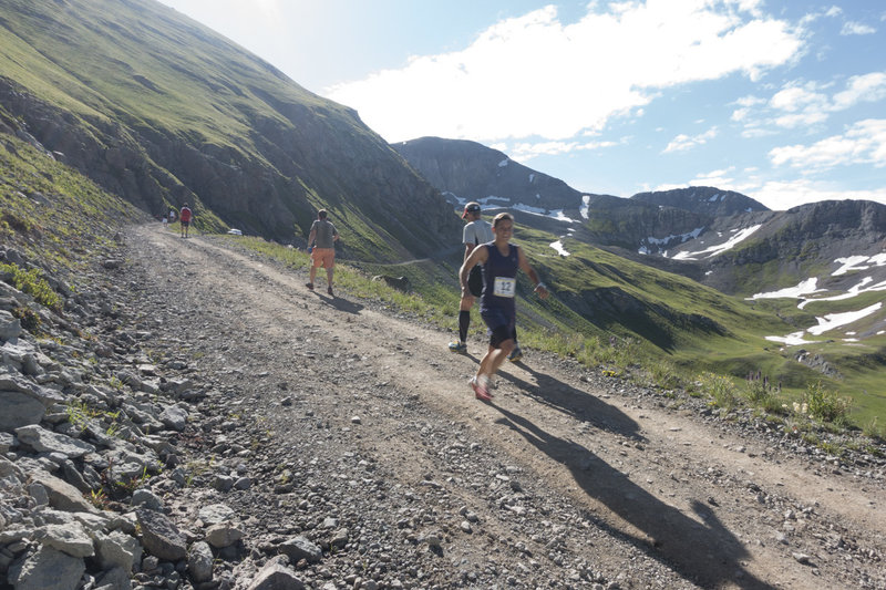 Stevie Kremer descending Kendall Mountain Run 2015 en-route to CR 1:55:27.