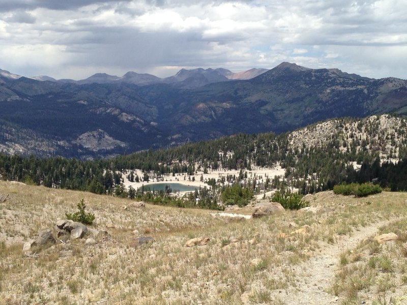 Reds Lake and San Joaquin Ridge in the distance.