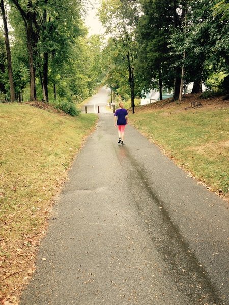 Heading to the ponds on the Green Springs Trail