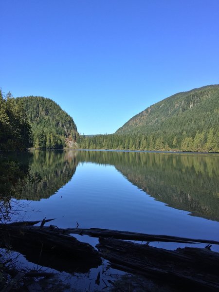 North-facing view of Wallace Lake.