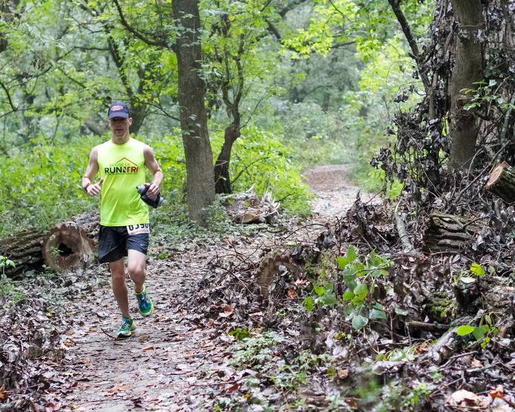 A flat stretch during the 2015 Germantown 50K.