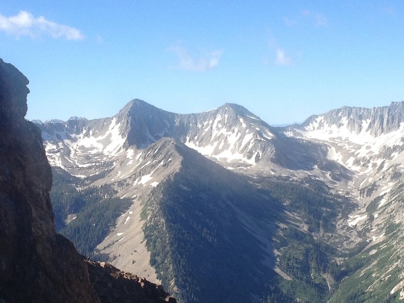 A view up Hogum Fork and Maybird Gulch, as well as a view of the Pfeifferhorn.