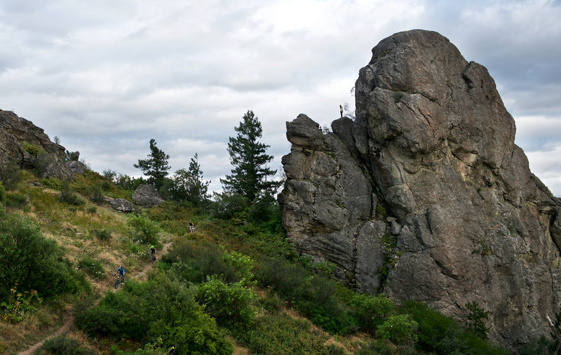 The trail winding around Big Rock.