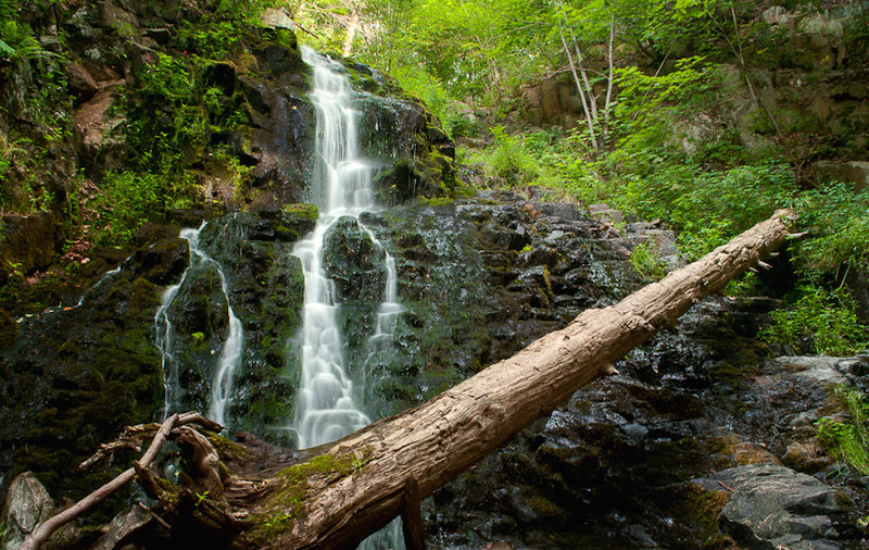 Roaring Brook Falls