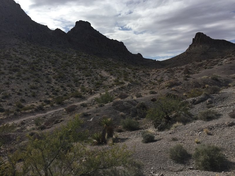 Looking southwest at the final climb/summit. It goes through the gap between the right most and center peaks.