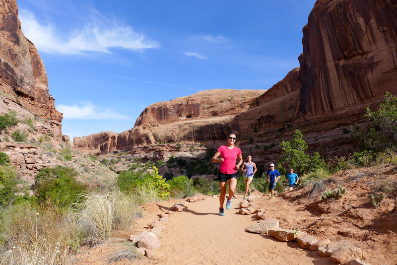 Great trail for a short run. Enjoy the arch at the end!