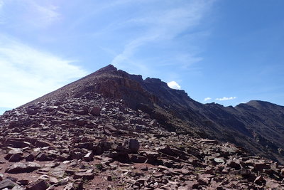 Looking up at the ridge line leading to Kings Peak from near Anderson Pass.