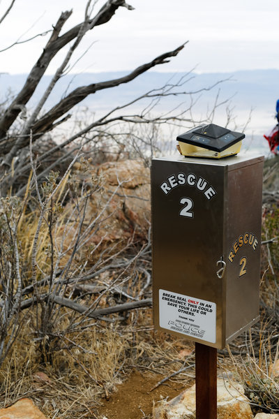 Rescue 2 emergency supply box