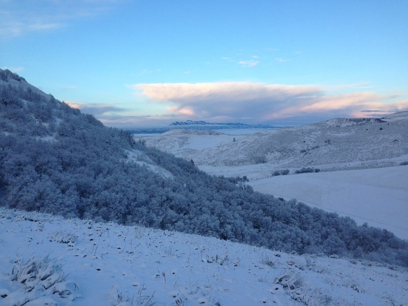 A view out into Cache Valley and toward Gunsight Peak from the Smithfield-Birch Canyon Connector Trail.