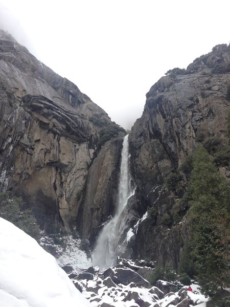 Lower Yosemite falls in December