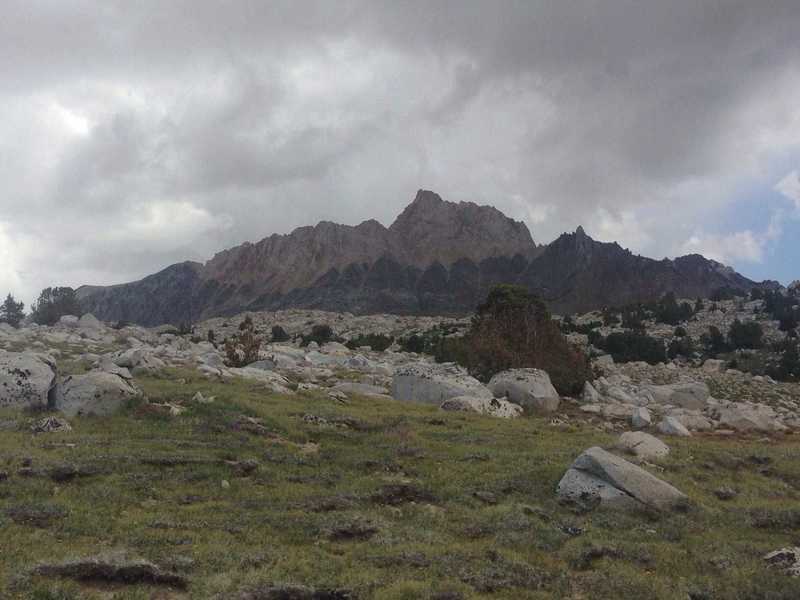 The spectacular Mount Humphreys, as seen from Humphreys Basin, with its dichotomy of colors.