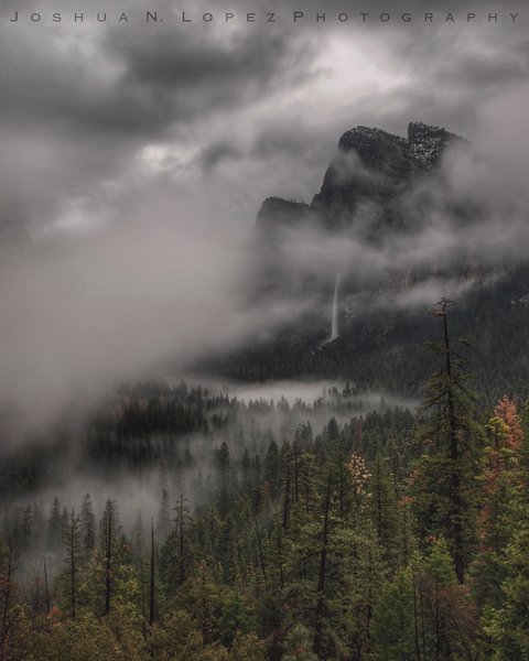 Tunnel View, Yosemite National Park.