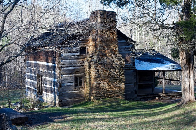 Walker Sisters cabin, a short detour from the trail.