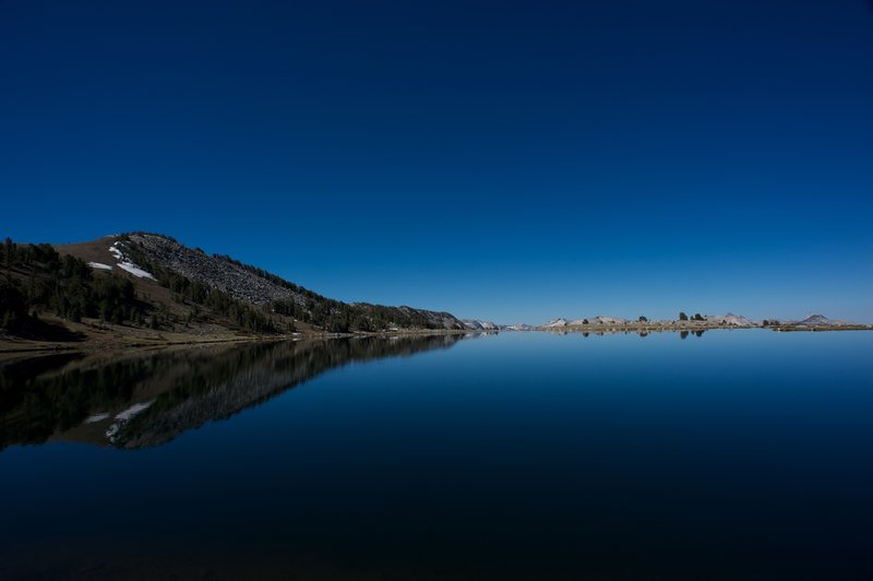 Middle Gaylor Lake with the Cathedral Range in the background.