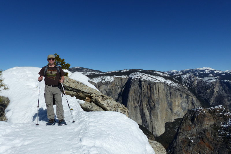 Dewey Point with El Capitan in the background.