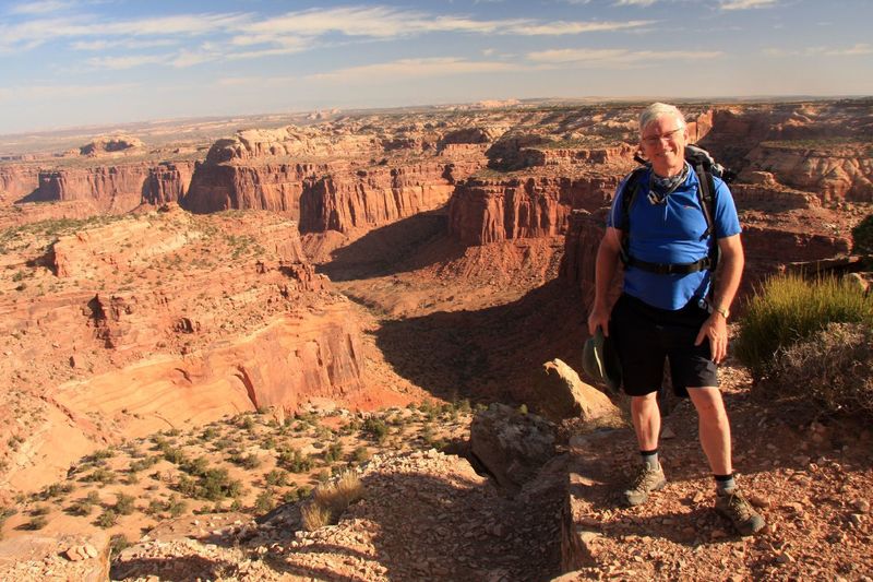 Hiking the rime on the Aztec Butte Trail.