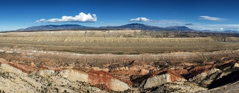 Looking out over the Waterpocket Fold.