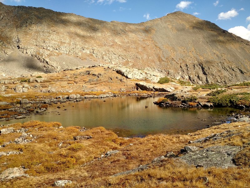 One of the many small ponds on the Mohawk Lake Trail.