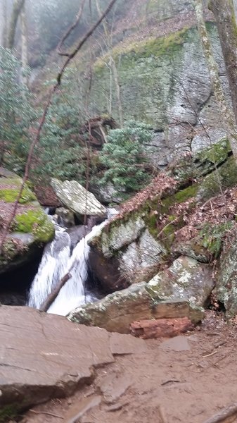 Raven Cliffs Falls.