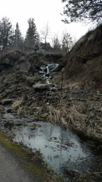 Small waterfall along the trail.