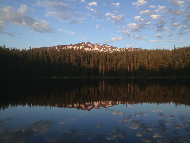 Diamond Peak in the background.