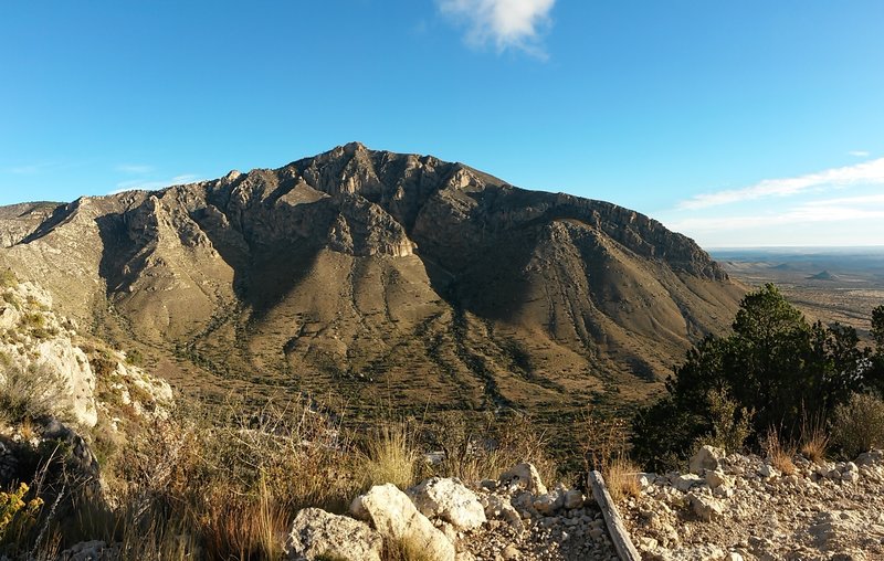 Panorama of Hunter Peak.