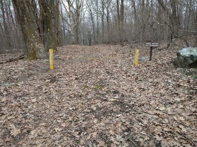 The start/end of the Dry Run Falls Fire Road