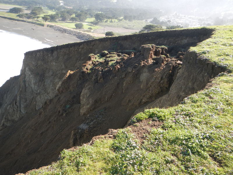 Live geology, landslide to ocean.