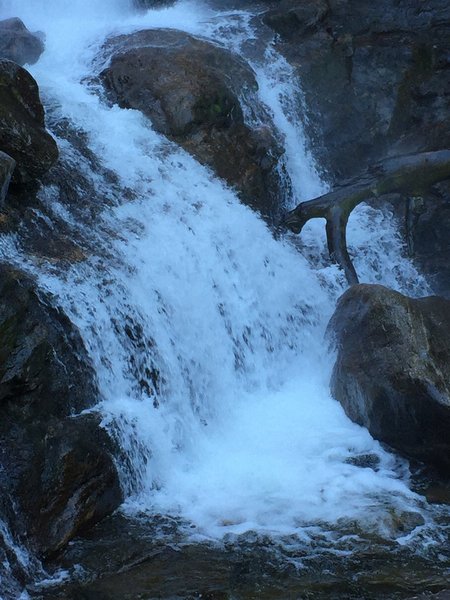 Middle portion of High Shoal Falls.